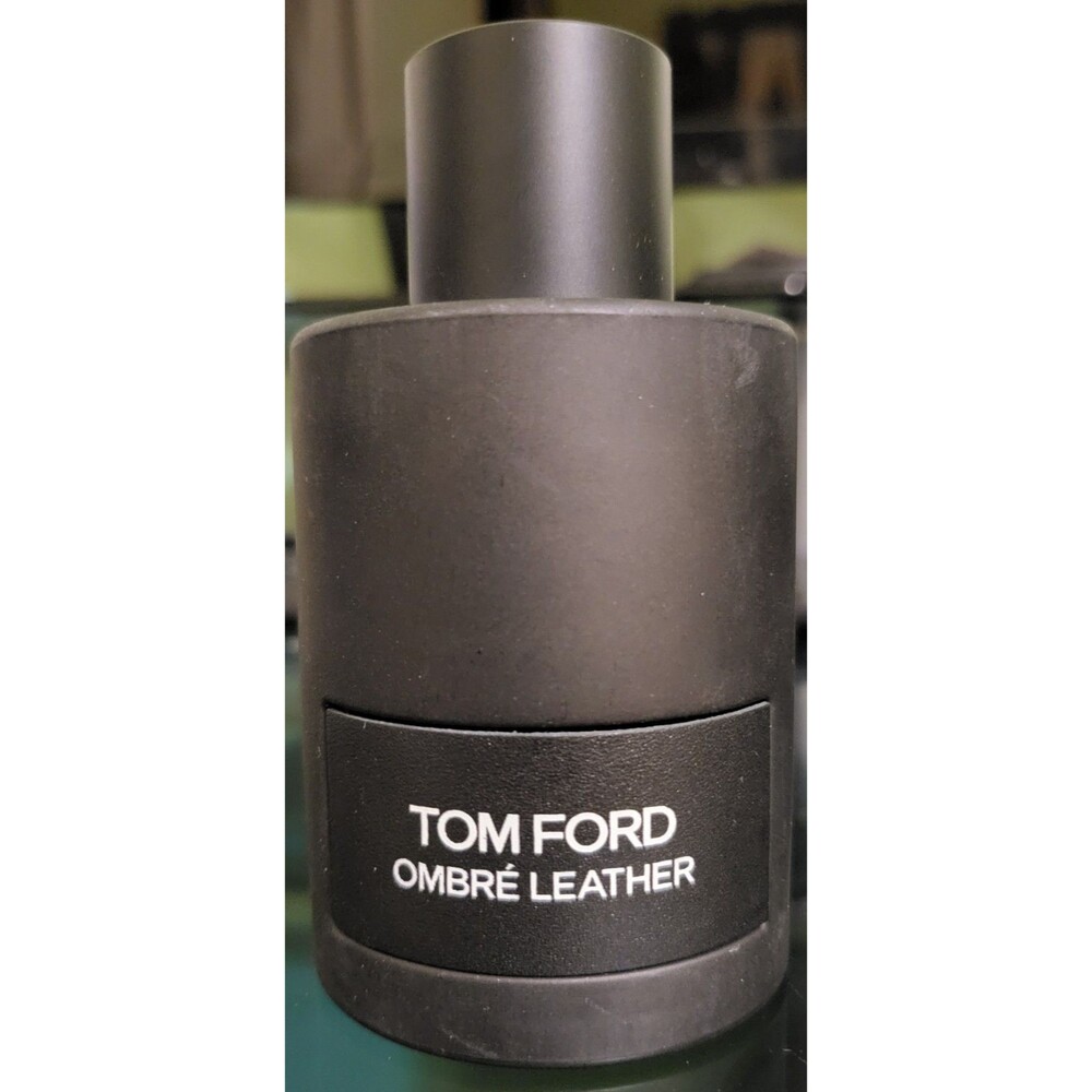 Tom Ford Ombre Leather Eau De Parfum Spray - 100mL.  💯% AUTHENTIC.  NO BOX.